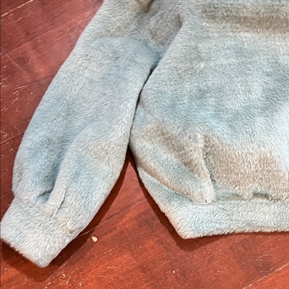 MRP Plush Faux Fur Coat - Picture 6 of 11